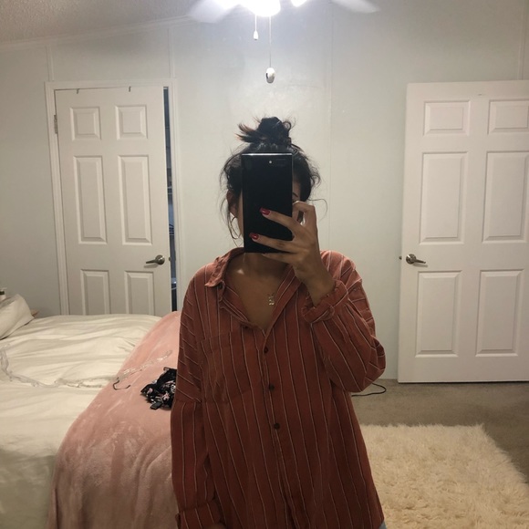 BDG Tops - Urban Outfitters (BDG) Button Down